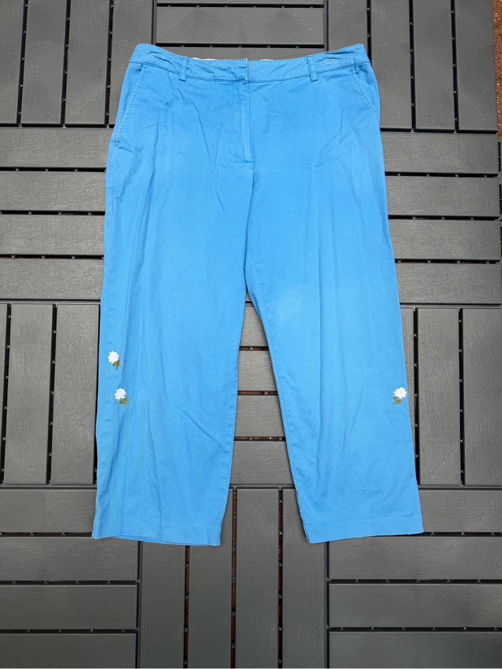 Kim Rogers Blue Embroidered Floral Ankle Pants Size 10 Stretch Cotton Capri